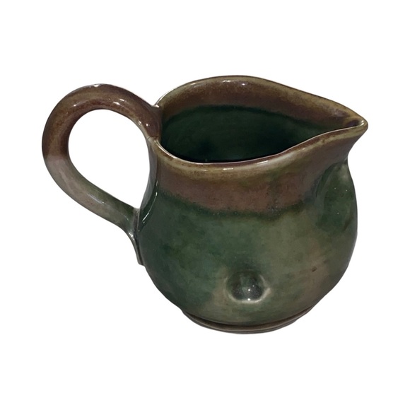 Artisan signed green and grown handmade studio pottery creamer - Picture 2 of 5